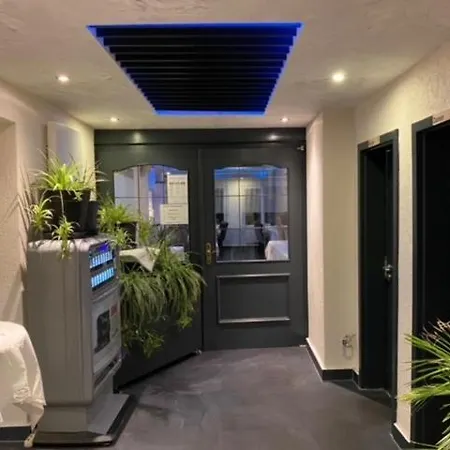 Louis Otel Schmitten